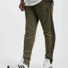 Adidas Originals Herren Jogginghose Training Essentials Base 3 Stripe In Olive 10
