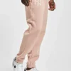 NEW ERA Herren Jogginghose MLB League Essential Relaxed In Pink 10