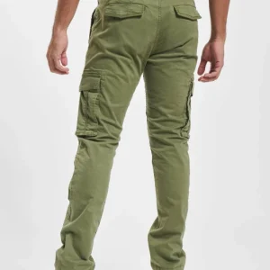 Petrol Industries Herren Cargohose Basic In Grün 6