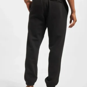 Reebok Herren Jogginghose BB Iverson Fleece In Schwarz 6