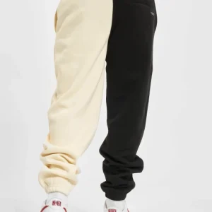 ROCAWEAR Herren Jogginghose Calvary In Schwarz 6