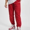 Sergio Tacchini Herren Jogginghose Carson 021 Slim In Rot 8