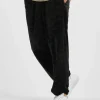 Southpole Herren Jogginghose Aop Velour In Schwarz 8
