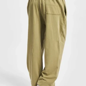 URBAN CLASSICS Herren Jogginghose Overdyed In Khaki 6