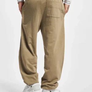 URBAN CLASSICS Herren Jogginghose Overdyed In Khaki 6