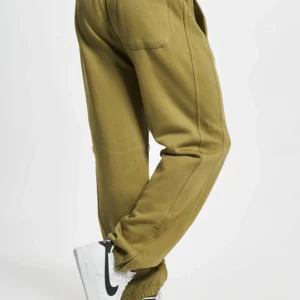URBAN CLASSICS Herren Jogginghose Blank In Olive 6