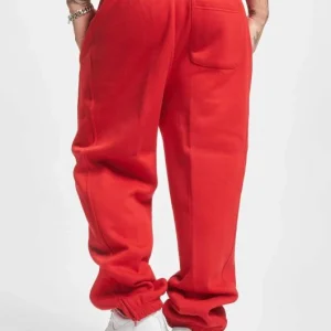 URBAN CLASSICS Herren Jogginghose Blank In Rot 6
