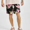 URBAN CLASSICS Herren Shorts Viscose Aop Resort In Schwarz 8